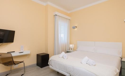 Hostal Bluebelle By Pillow