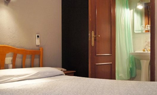Hostal Breogan & Kryse