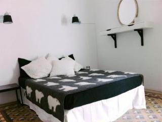Hostal C40rooms