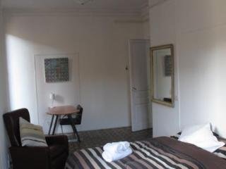 Hostal C40rooms