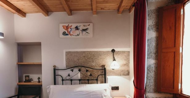 Hostal Campanas De San Juan