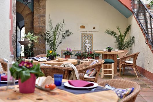 Hostal Can Carol