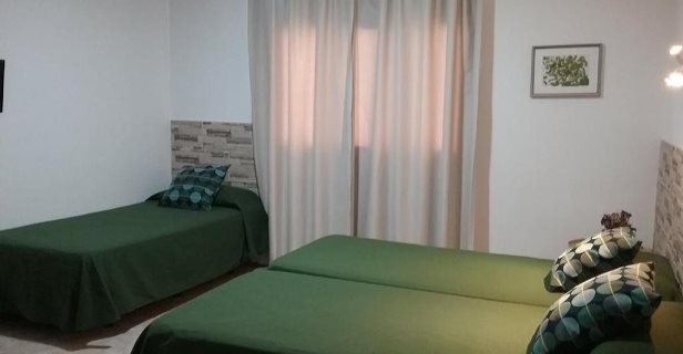 Hostal Cardona