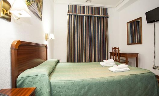 Hostal Carrera
