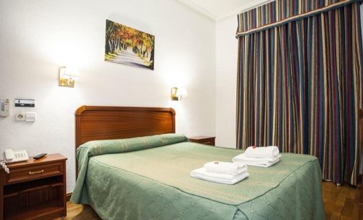 Hostal Carrera