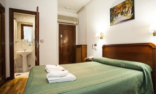 Hostal Carrera