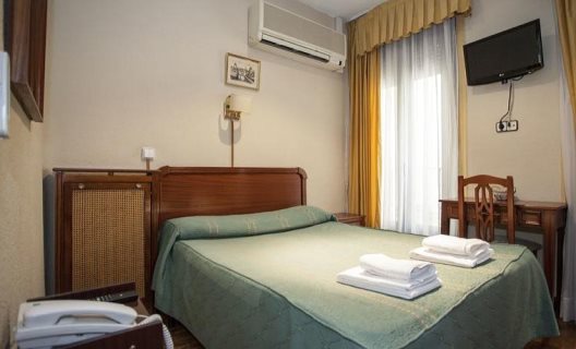Hostal Carrera