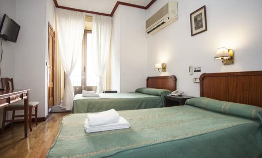 Hostal Carrera
