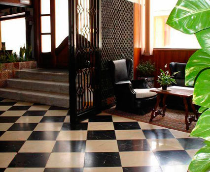 Hostal Cas Bombu