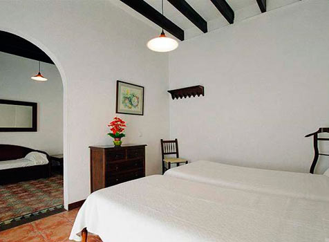 Hostal Cas Bombu