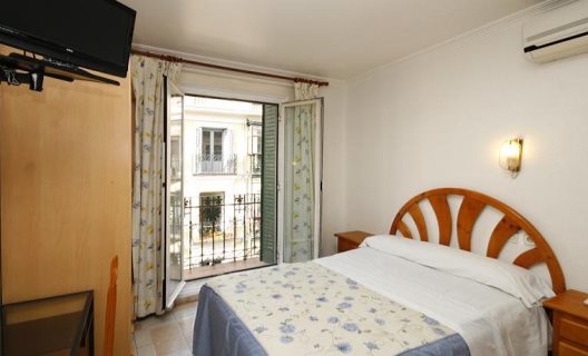 Hostal Casa Bueno