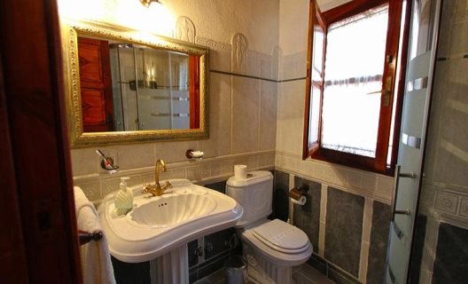 Hostal Casa De Cisneros