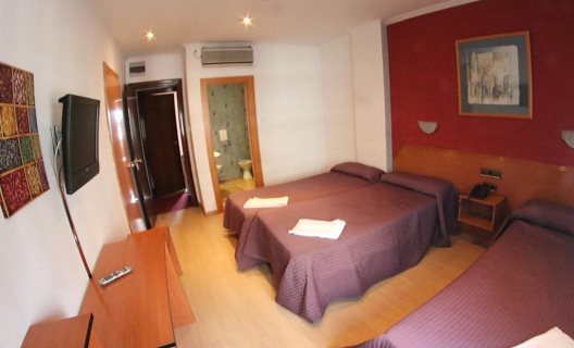 Hostal Cataluña