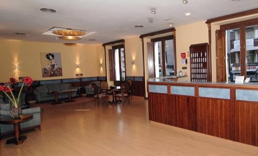 Hostal Cataluña