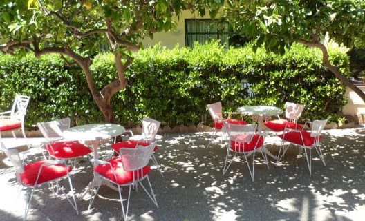 Hostal Celo Garden
