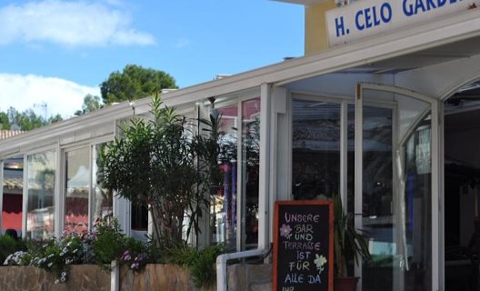 Hostal Celo Garden