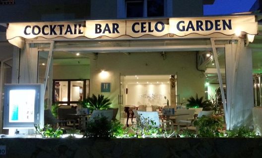 Hostal Celo Garden