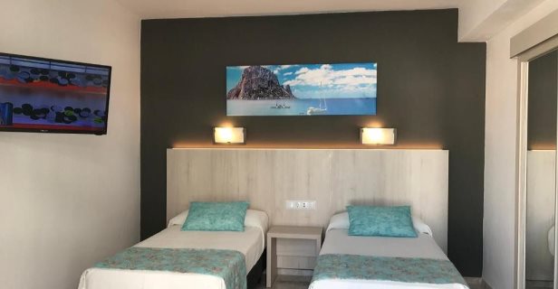 Hostal Cervantes