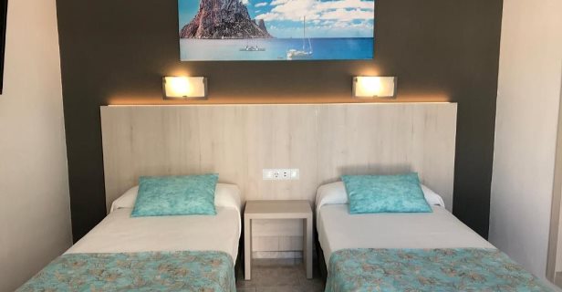 Hostal Cervantes