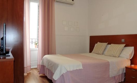 Hostal Cervantes