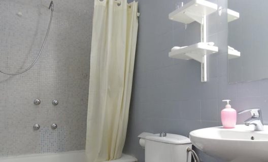Hostal Cervantes