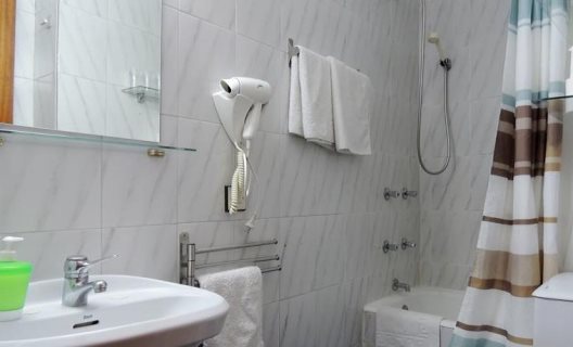 Hostal Cervantes