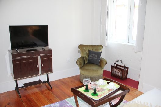 Hostal Charm Garden Almada