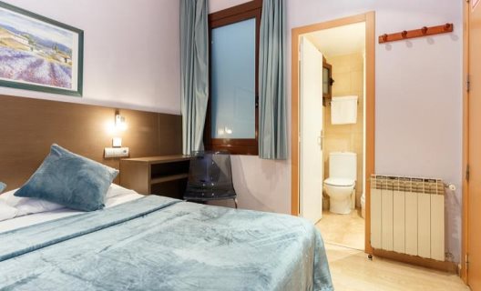 Hostal Ciudad Condal