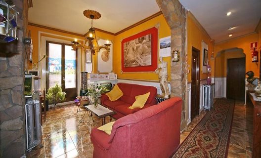 Hostal Comercial