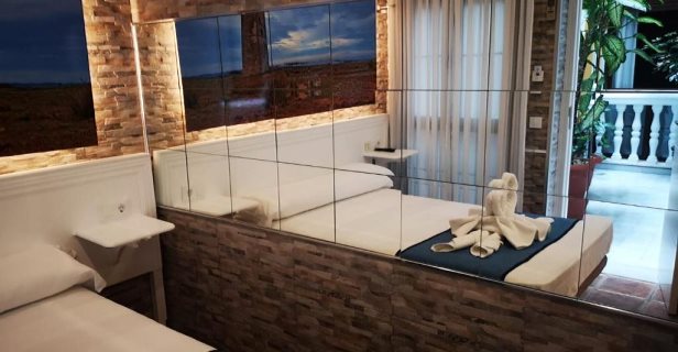 Hostal Costa De La Luz