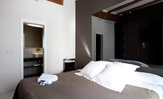 Hostal Cosy Rooms Embajador
