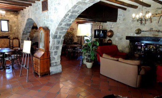 Hostal De La Rovira