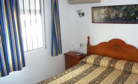Hostal Dianes