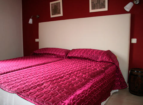 Hostal Donanros