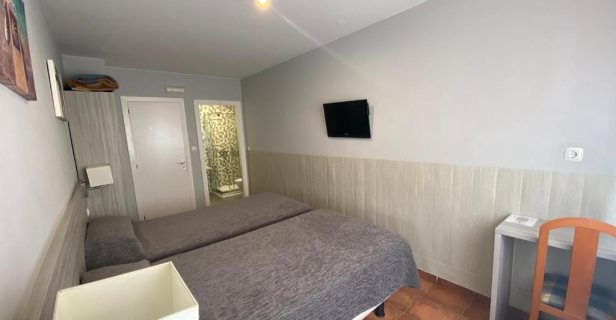 Hostal Dp Cristal Sarria