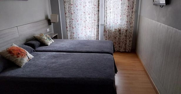 Hostal Dp Cristal Sarria