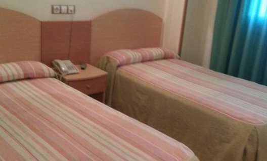 Hostal El Arco
