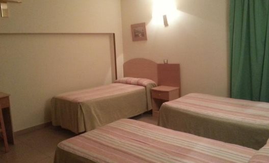 Hostal El Arco
