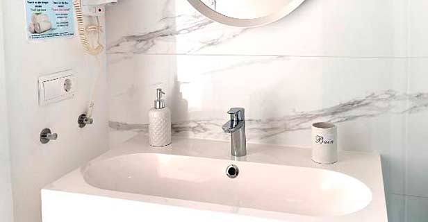 Hostal El Caprichito Marbella