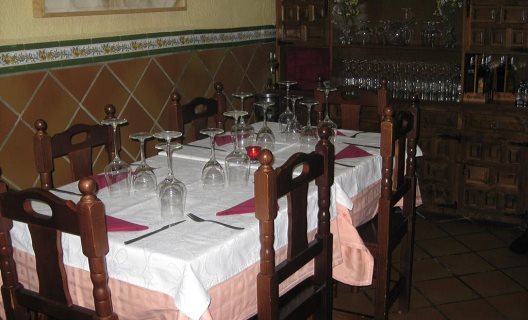 Hostal El Cascapeñas