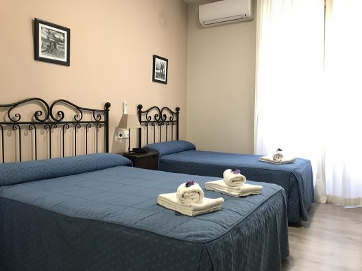 Hostal El Pilar