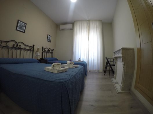 Hostal El Pilar