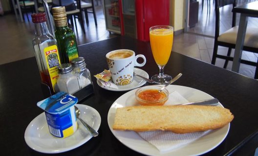 Hostal El Trovador