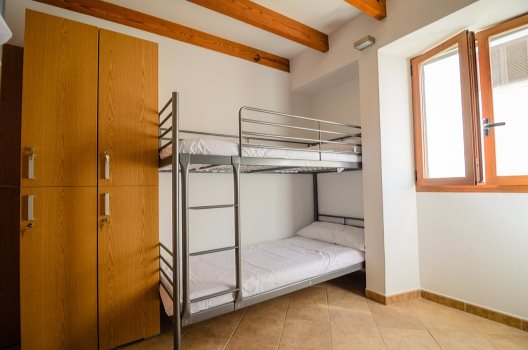 Hostal Embat