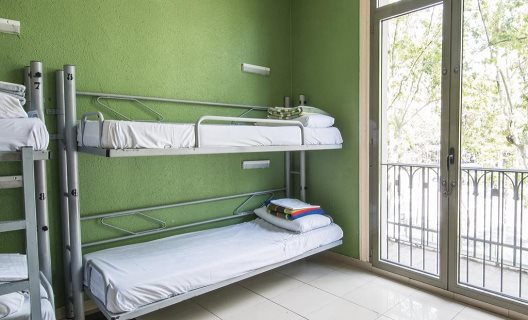 Hostal Equity Point Centric