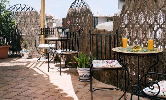 Hostal Equity Point Girona