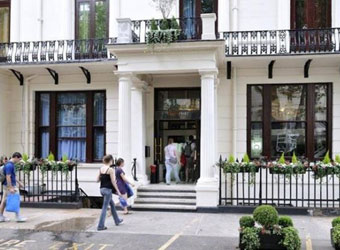 Hostal Equity Point London