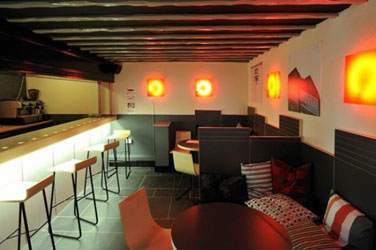 Hostal Equity Point London
