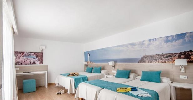 Hostal Es Pi Formentera