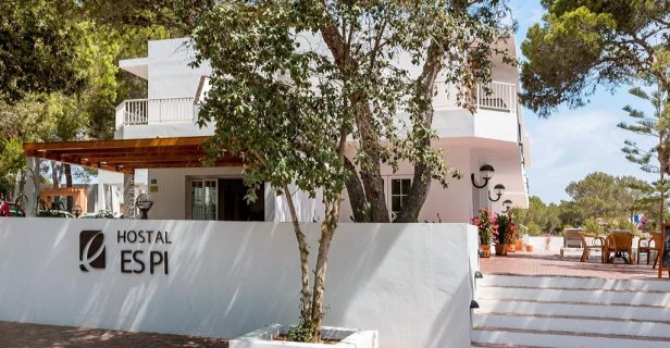 Hostal Es Pi Formentera